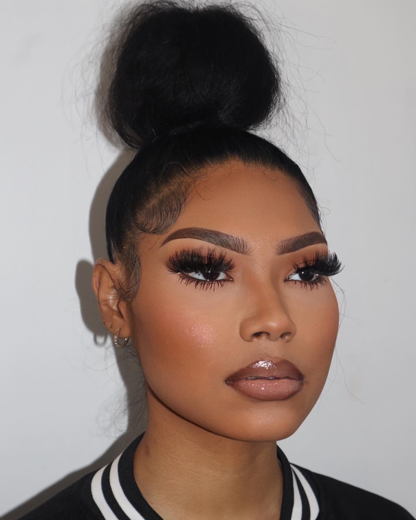 Light Skinned Make-Up Tutorial